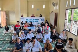 Pertamina Patra Niaga santuni anak yatim dan dhuafa di Lombok
