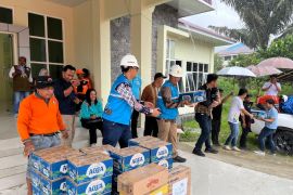 PLN salurkan bantuan logistik bagi warga terdampak gempa di Sigi