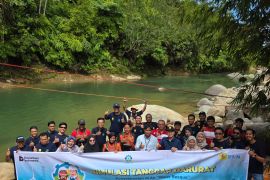 PLN UID Sumbar Asah Kesiapsiagaan Tim TARUNA Lewat Tanggap Darurat Water Rescue Demi Keselamatan Masyarakat
