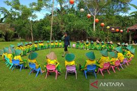 Mengenal alam di usia dini di Kebun Denassa Gowa