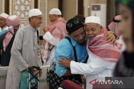Jamaah haji NTB kloter terakhir tiba di Indonesia