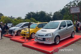 Daihatsu bangun loyalitas konsumen dengan gelar acara komunitas