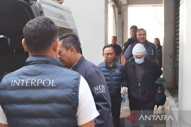 Divhubinter Polri ekstradisi bos Kresna Life dari Maroko