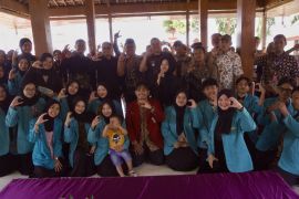 IMM Al-Ghozali Psikologi UMS optimalkan Kampung Tani Desa Catur melalui Catur Cerdas