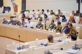 Bahas rencana kerja tahun anggaran 2027 dengan Komisi II DPR RI, Menteri Nusron usulkan pagu anggaran Rp10 triliun