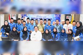 Bupati Lamandau lepas Kafilah MTQ Korpri VIII ke Murung Raya