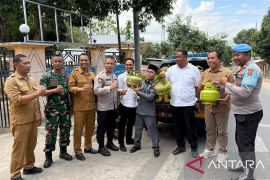 DPRD Dompu dan APH sidak pangkalan LPG subsidi, rekom pencabutan ijin