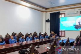 Pemkab Malra gandeng Unpatti Ambon cetak SDM unggul lewat program pascasarjana