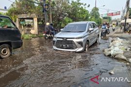 SDA Jakbar segera bangun saluran air atasi genangan di Joglo Kembangan