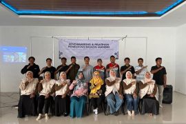 Menyemai kemandirian UMKM Seroja melalui penguatan kapasitas budidaya jamur