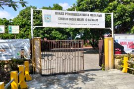 Disdik Kota Mataram gabung sejumlah SD negeri untuk efisiensi