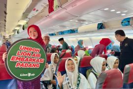 Lion Air kembali operasikan penerbangan langsung Padang-Jeddah untuk jemaah umrah pada 2026