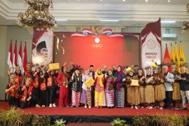 YPTA Surabaya perkuat kolaborasi melalui outbound SDM