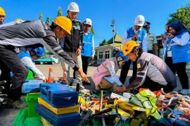PLN UIW NTB lakukan pemerataan akses listrik dengan program BPBL