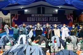 Tak diserap industri, Purbaya pilih musnahkan balpres