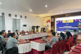 Kanwil Kemenkum Babel harmonisasi Ranperda Penataan PKL Bangka