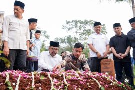 Qodari sampaikan terima kasih atas doa untuk ayahnya