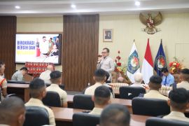 Wamendagri: Pemimpin harus punya ideologi, strategi, dan taktik