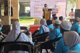Wabup Situbondo sambut kedatangan jamaah haji
