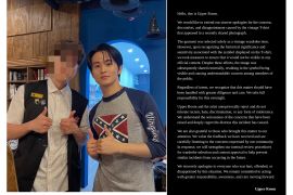 Upper Room sesali beredarnya foto Mark eks-NCT kenakan kaus bendera