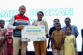 Berbagi berkah, Pertamina salurkan santunan untuk lima panti Asuhan di Jayapura