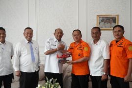Syah Afandin raih penghargaan Basarnas atas penanganan banjir Langkat