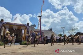 Festival lestarikan Budaya panen leluhur Dayak Kenyah di Kampung Pampang