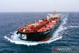 Ekonomi kemarin, impor solar hingga kapal Pertamina di Selat Hormuz