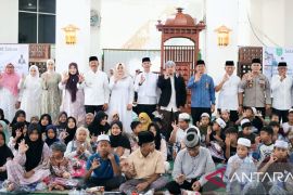 Pemkab Madina santuni 180 anak yatim pada 10 Muharram