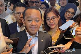 Bahlil cari jalan tengah sikapi kenaikan harga gas industri
