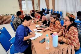 PPNI Barut berikan penyuluhan dan cek kesehatan gratis petugas kebersihan