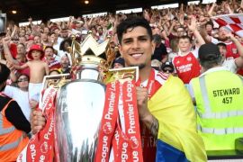Arsenal resmi permanenkan bek Piero Hincapie dari Bayer Leverkusen