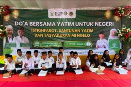 Taman Zakat ajak anak yatim doa bersama untuk negeri