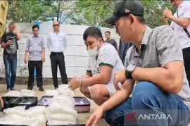 Kapolri promosikan AKBP Ade Harri Sistriawan pengungkap 128 kg sabu jadi Kapolres Kotabaru