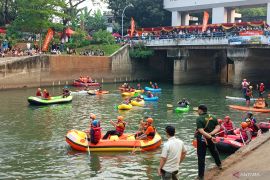 Lomba dayung meriahkan HUT Jakarta dan promosikan BKT Jaktim