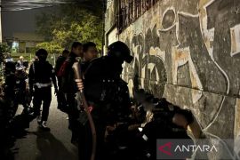 Polisi tangkap delapan pemuda yang hendak tawuran di Jaktim
