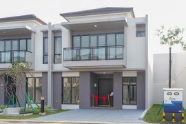 Paramount Petals mulai serah terima perdana klaster Lily