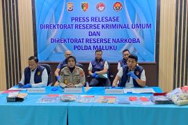 Polda Maluku ungkap 33 kasus narkotika sejak Mei hingga Juni, dua orang berstasus pengedar