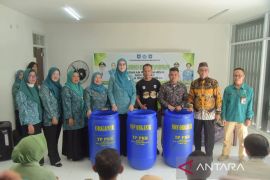 Pemkab Bangka Barat berdayakan keluarga pilah sampah dari rumah