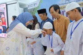 Isi libur sekolah, Pertamina Patra RJBB gelar khitanan massal 100 anak