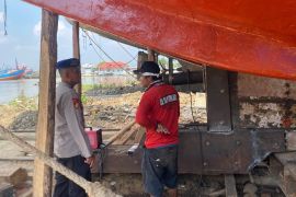 Polairud Pati intensifkan patroli kawasan pelabuhan cegah kebakaran kapal
