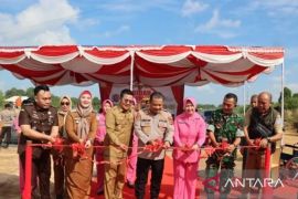 Bupati Bangka Selatan apresiasi program bedah rumah yang digagas Polri