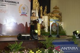 Wamendagri minta seluruh DPRD pastikan pemanfaatan SDA bermanfaat untuk masyarakat