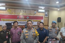 Upaya tingkatkan kinerja, Polres Pasaman Barat motivasi personel dengan penghargaan