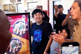 PKL Alun-alun Kota Bogor mulai tempati sentra kuliner Pasar Jambu Dua