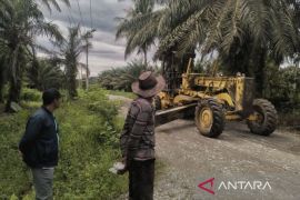 PT LTT dan warga bergandengan tangan memajukan Desa Minti Makmur