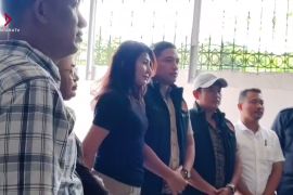 Mantan finalis Puteri Indonesia ditahan atas dugaan malapraktik