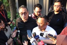 Pengacara Silmy Karim hormati penggeledahan lanjutan oleh KPK