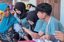 KKN IPE FIK UMS hadirkan games "Lampu Sehat Lansia", edukasi hipertensi dan diabetes jadi lebih menyenangkan