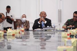Bupati Syah Afandin perjuangkan bantuan bagi seluruh korban banjir Langkat